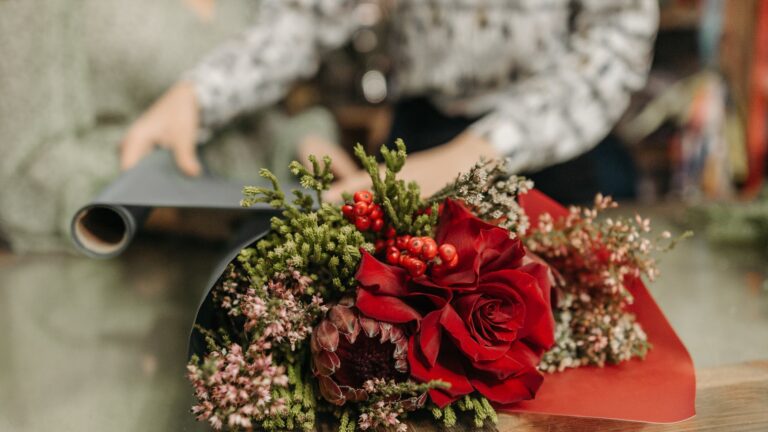 Flowers To Impress Your Girlfriend On Valentine’s Day