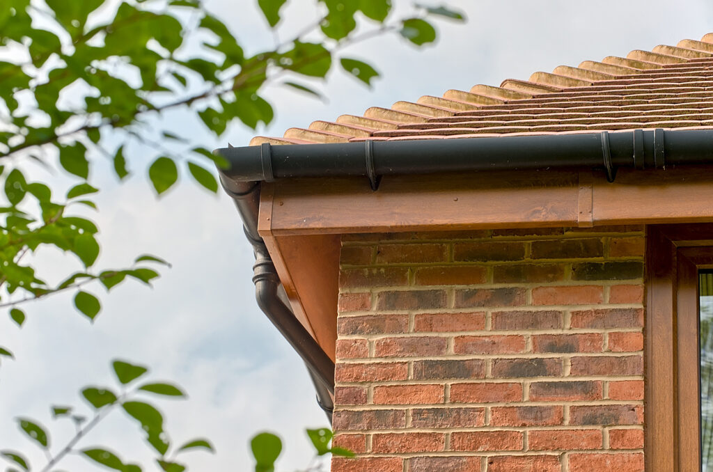 soffit-repairing-in-bromley